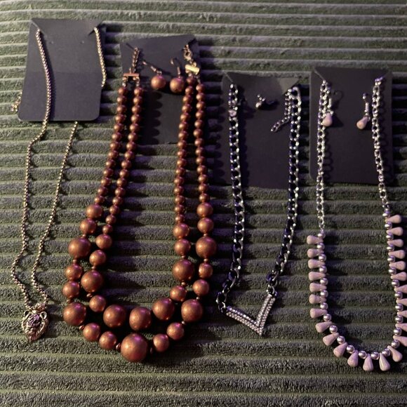 Jewelry bundle 4 necklaces 3 earrings New - Picture 2 of 16